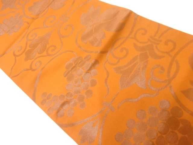 リサイクル　葡萄唐草模様織り出し袋帯